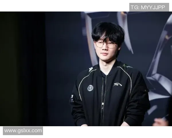 Bin在2023年LPL赛季展现出无限潜力与突破，成为顶尖上单选手的背后故事