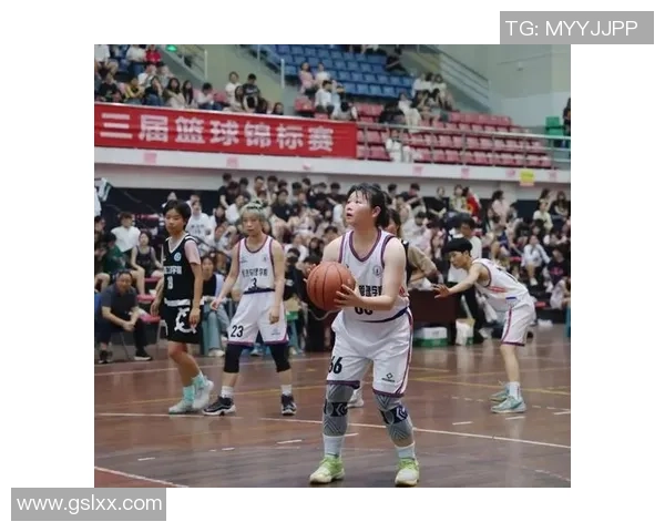 篮球新时代：从技术革新到全球化发展，全面解析篮球的未来趋势与挑战